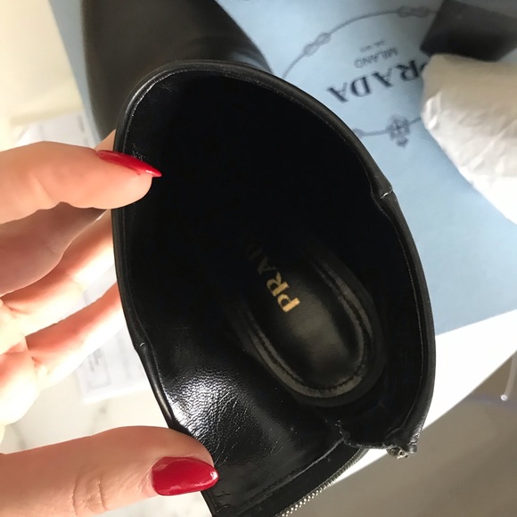 Prada Block Heel Booties 41 black leather - Picture 3 of 8